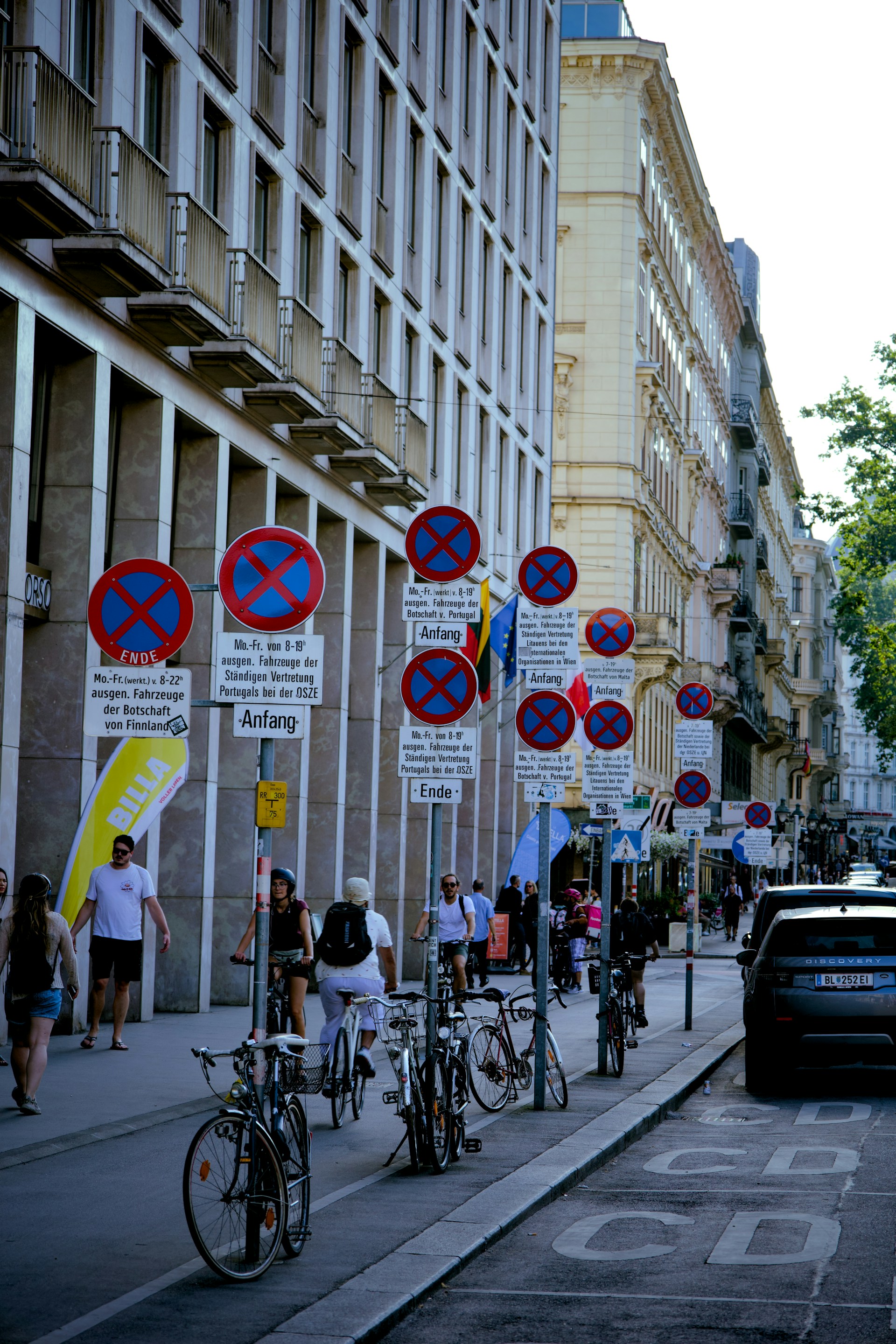 Aleatoric and Epistemic Uncertainty in Continual Learning Systems cover